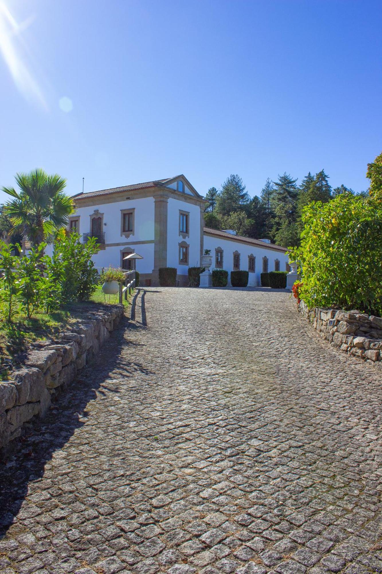 Hotel Rural Casa De Samaioes Chaves Ngoại thất bức ảnh